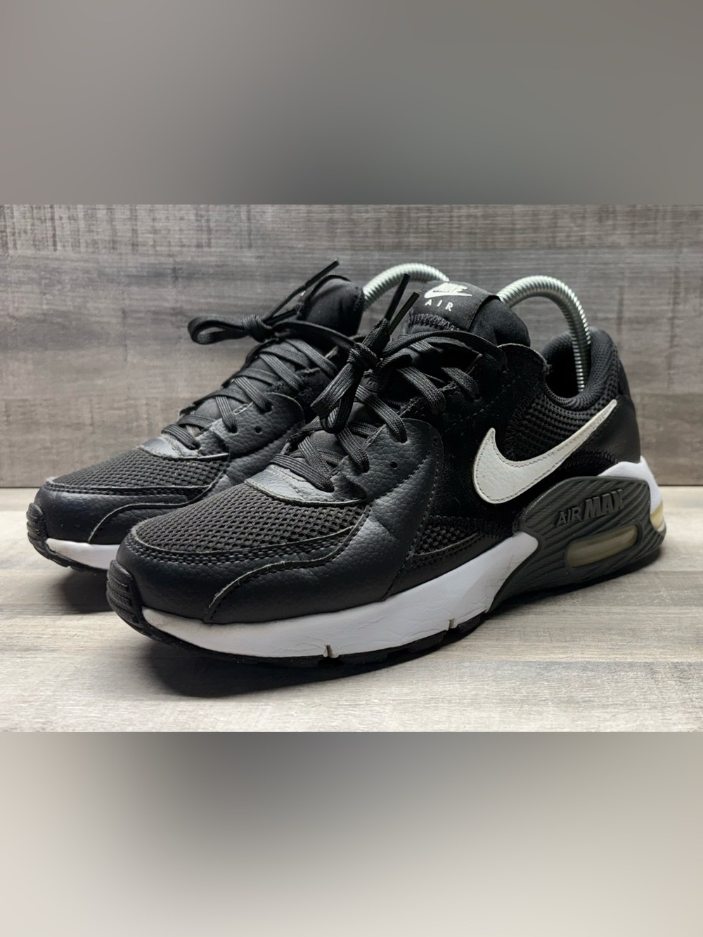 Nike Air Max Excee Women’s 7.5 Black White Sneakers Running Shoes CD5432-003